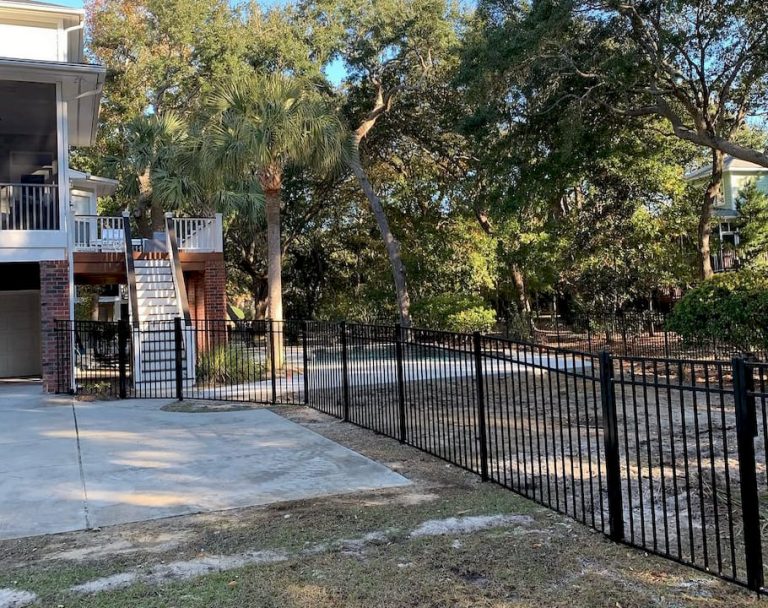Premium Aluminum Fencing for Tega Cay Waterfront Homes