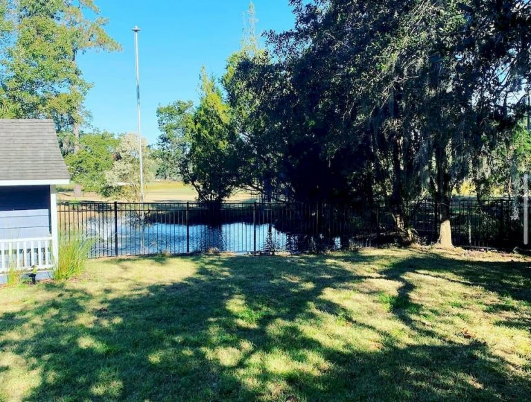 Aluminum Fencing for Lake Norman Lakefront Homes