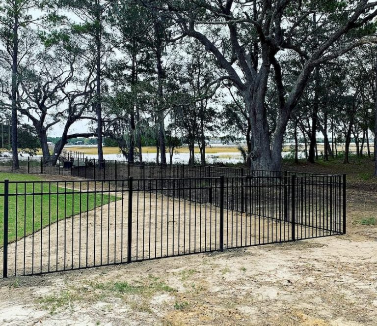 Black Aluminum Fencing for Fort Mill Homes: 2026 Guide